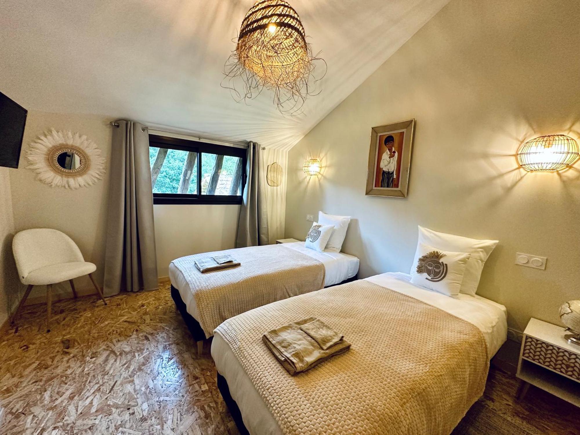 Domaine De La Source Bed & Breakfast Sainte-Christie-d'Armagnac Exterior photo